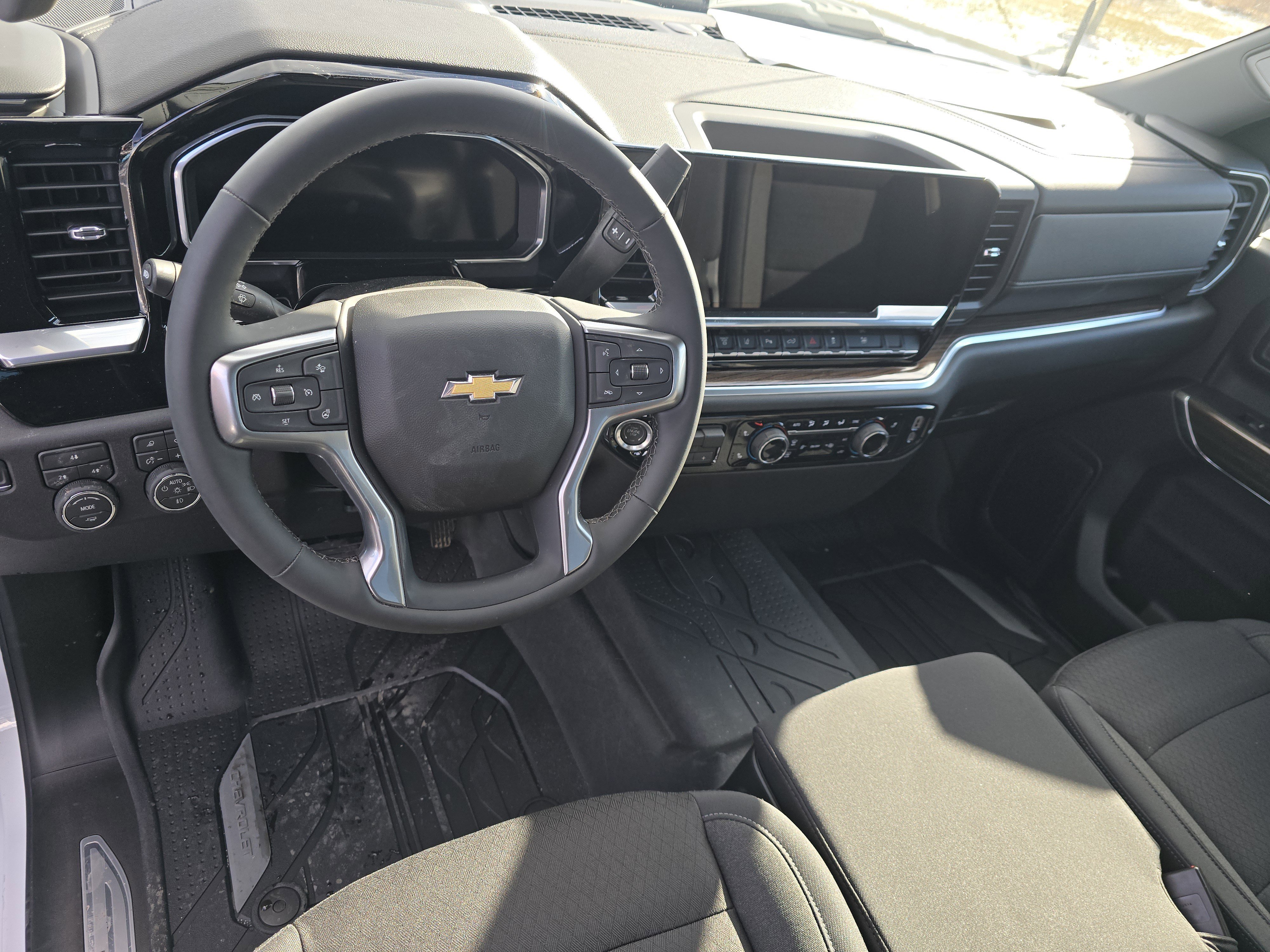 New 2026 Chevrolet Silverado 3500 LT image 21
