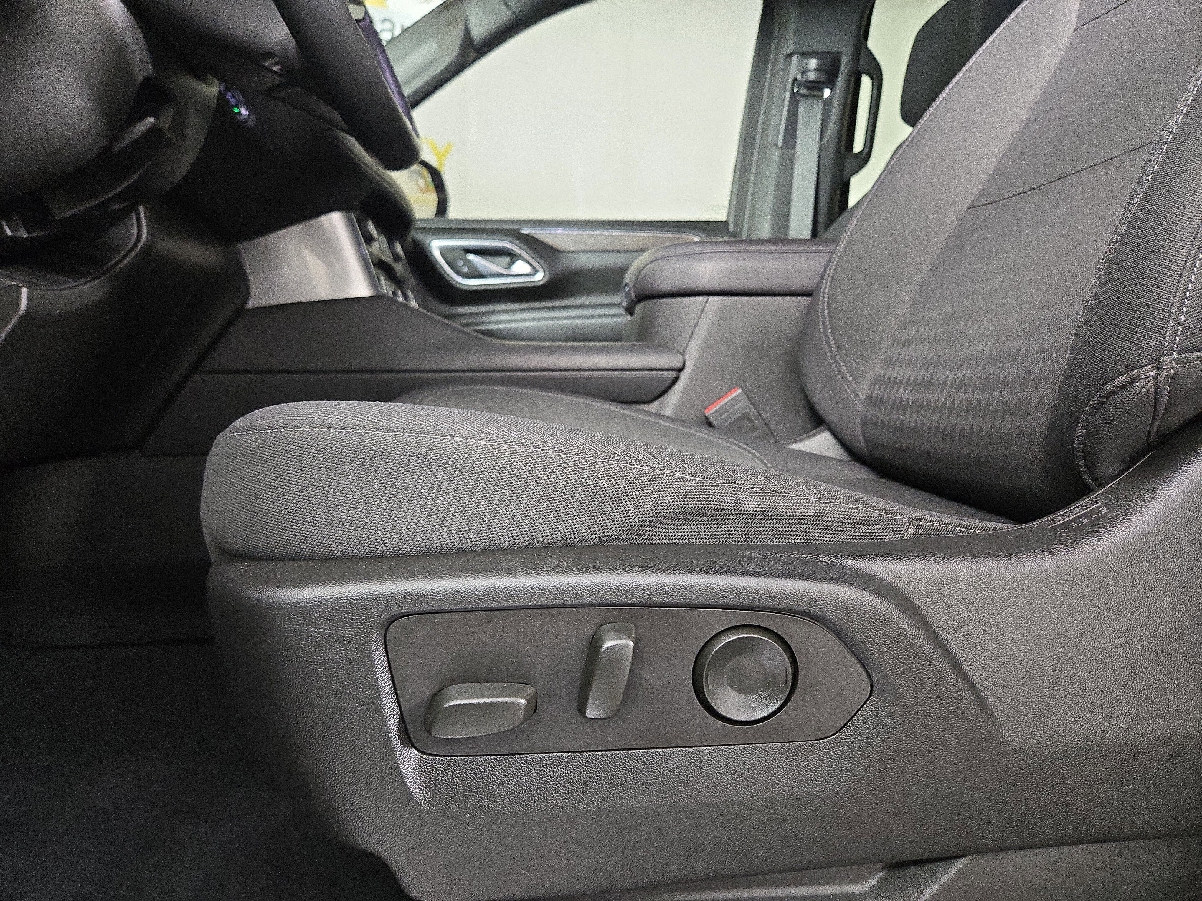 Certified 2023 Chevrolet Tahoe LS image 31