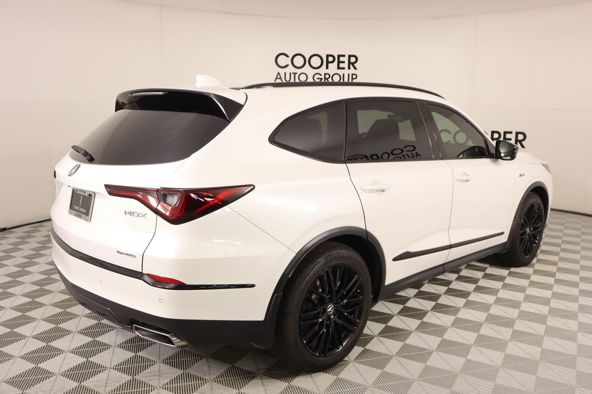 Used 2025 Acura MDX A-Spec image 21