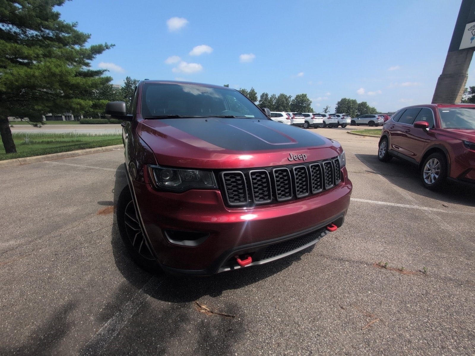 Used 2017 Jeep Grand Cherokee Trailhawk AWD/4WD image 19