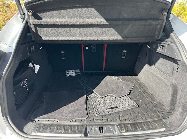 Certified 2023 Jaguar F-PACE R-Dynamic S AWD/4WD image 13