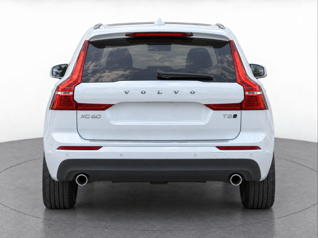 Used 2019 Volvo XC60 T5 Momentum w/ Multimedia Package AWD/4WD image 6