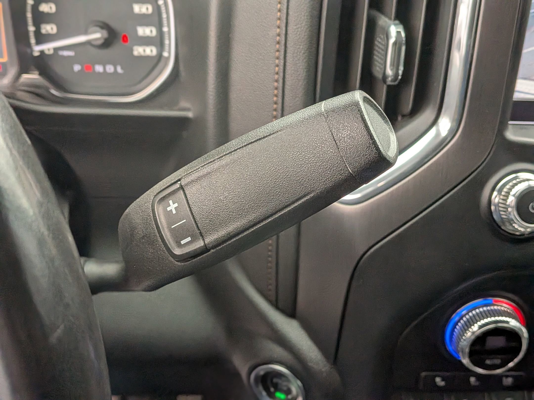 Used 2020 GMC Sierra 1500 AT4 image 31