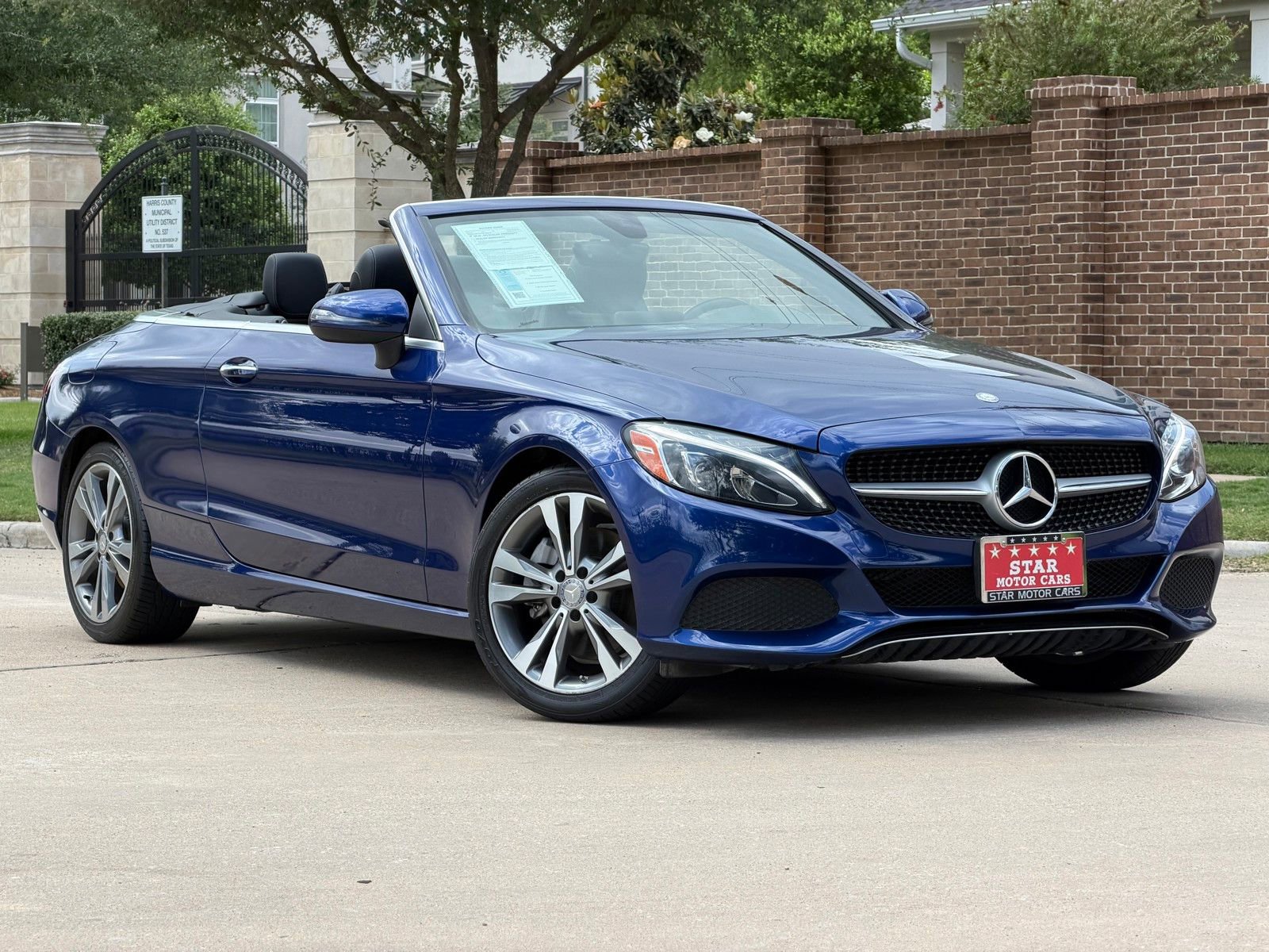 Used 2017 Mercedes-Benz C 300 Cabriolet image 1