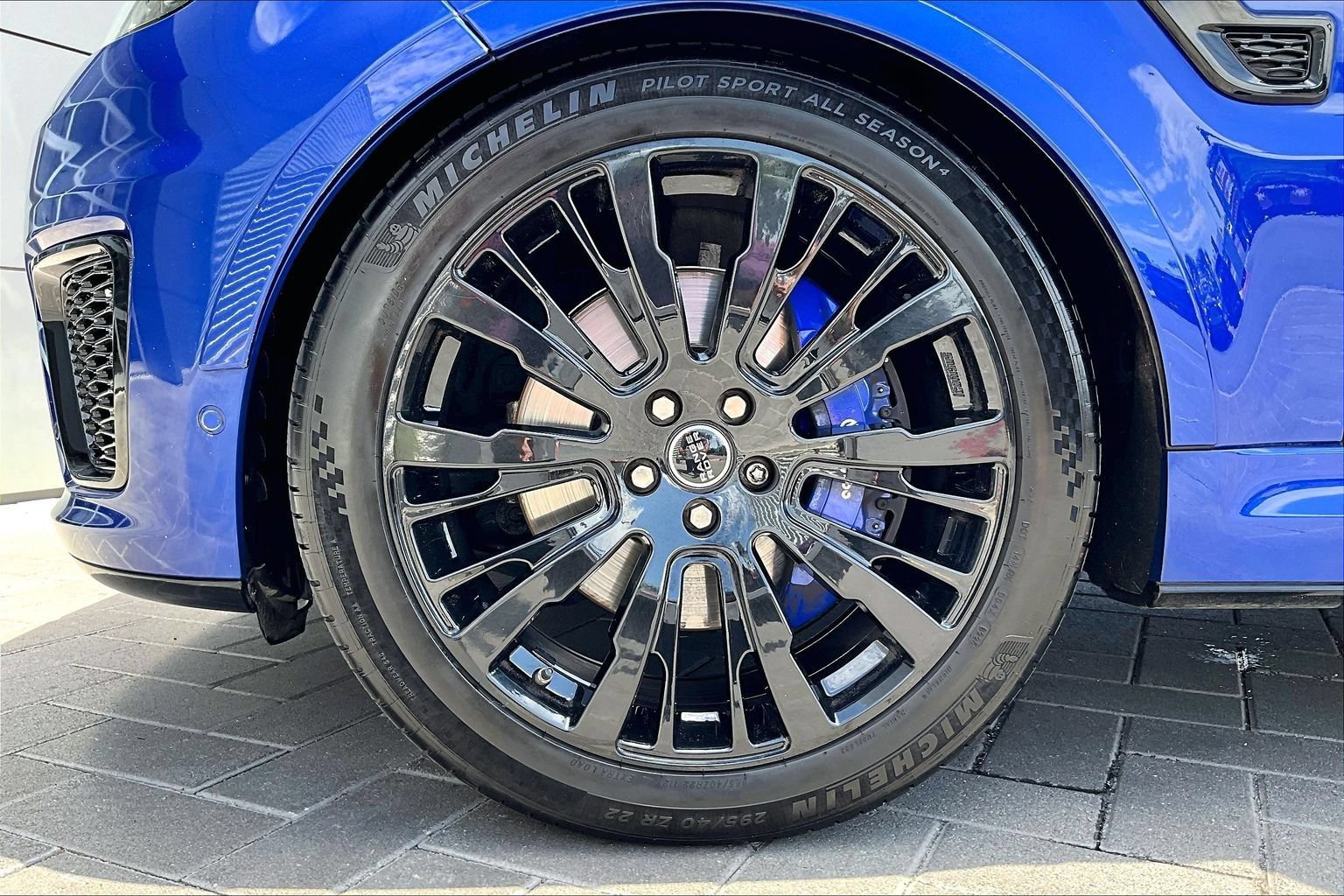 Used 2016 Land Rover Range Rover Sport Supercharged AWD/4WD image 9