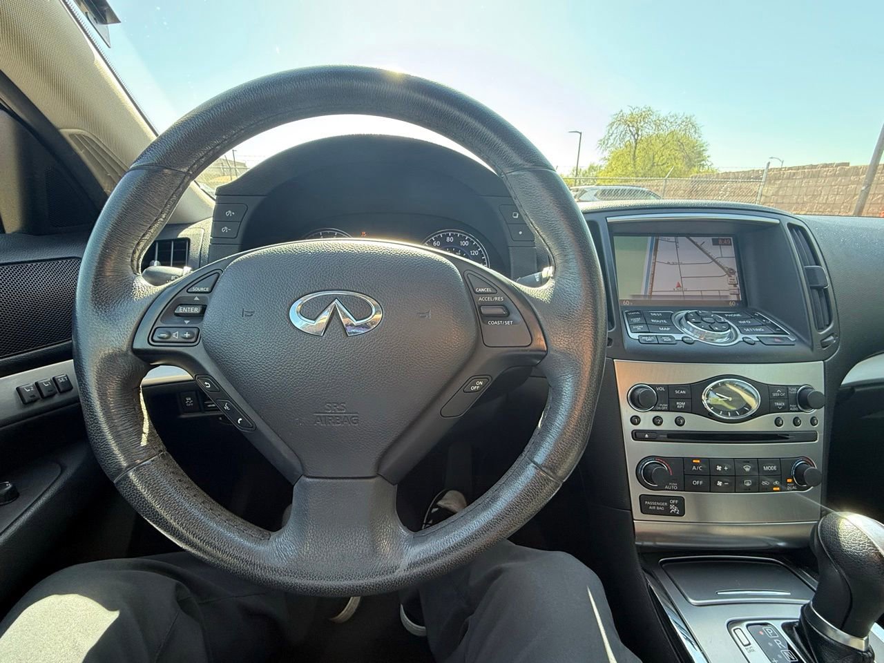 Used 2013 INFINITI G37 x Sedan w/ Premium Pkg AWD/4WD image 21