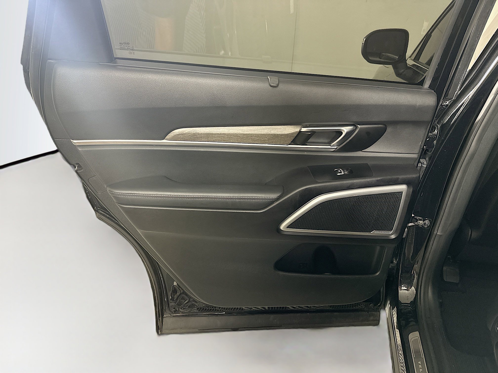 Used 2020 Kia Telluride EX FWD image 27