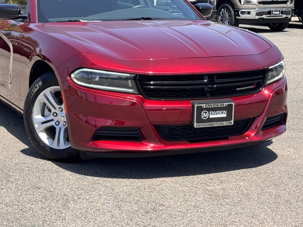 Used 2023 Dodge Charger SXT RWD image 3