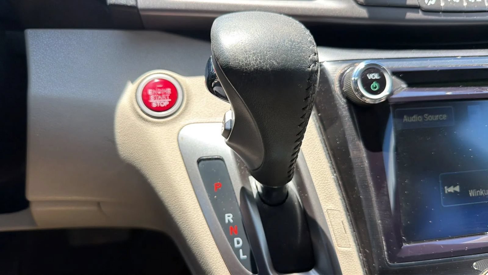 Used 2015 Honda Odyssey Touring Elite image 26