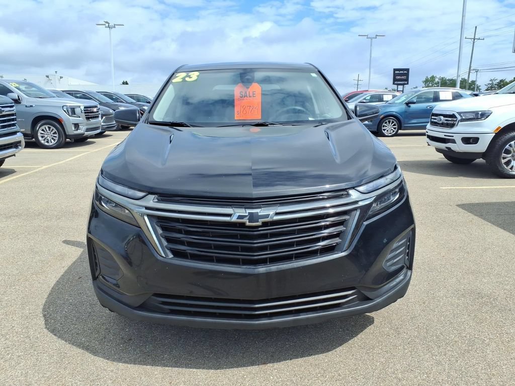Certified 2023 Chevrolet Equinox LS w/ LS Convenience Package FWD image 2