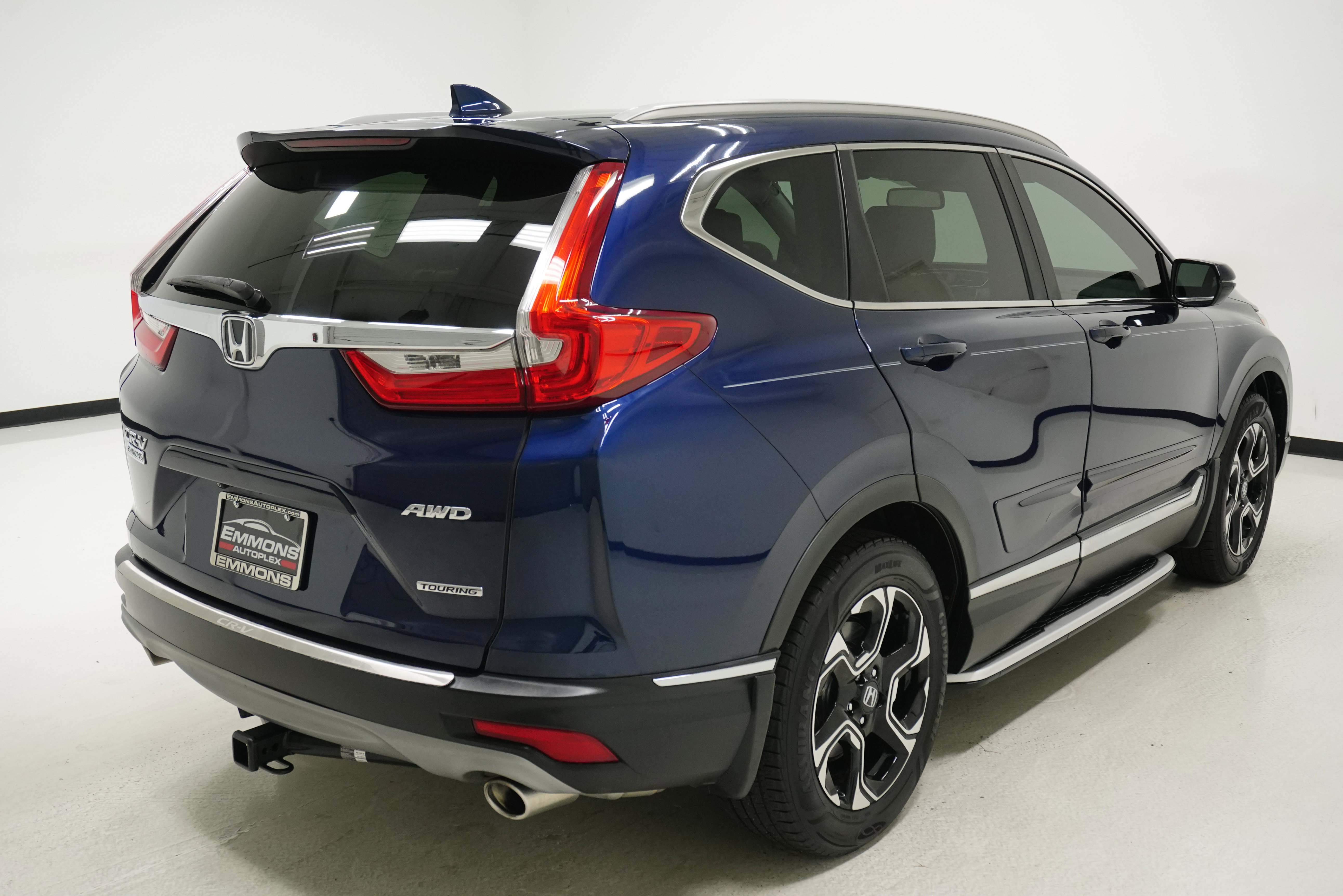 Used 2019 Honda CR-V Touring image 4