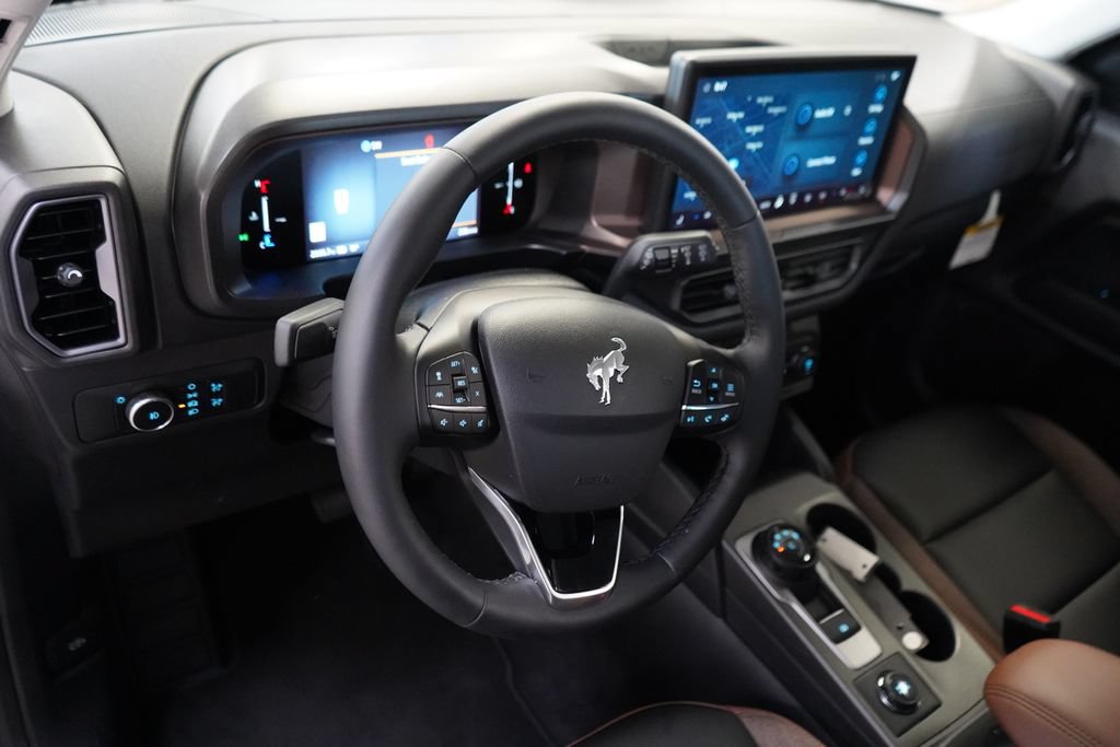 New 2026 Ford Bronco Sport Outer Banks w/ Outer Banks Tech Package+ AWD/4WD image 17