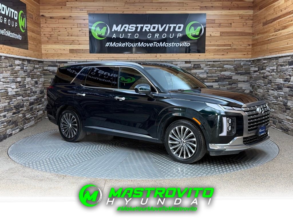 Used 2023 Hyundai Palisade Calligraphy w/ Cargo Package image 1