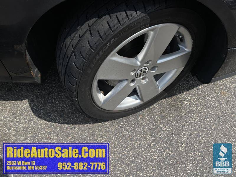 Used 2009 Volkswagen Passat Komfort FWD image 27