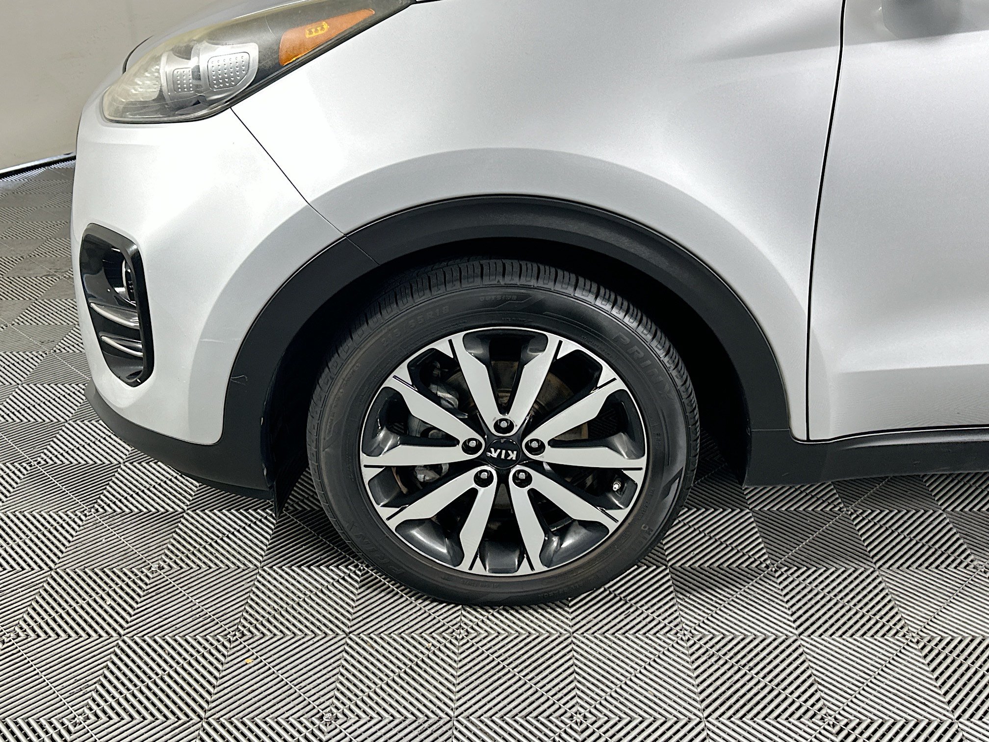 Used 2018 Kia Sportage EX FWD image 11