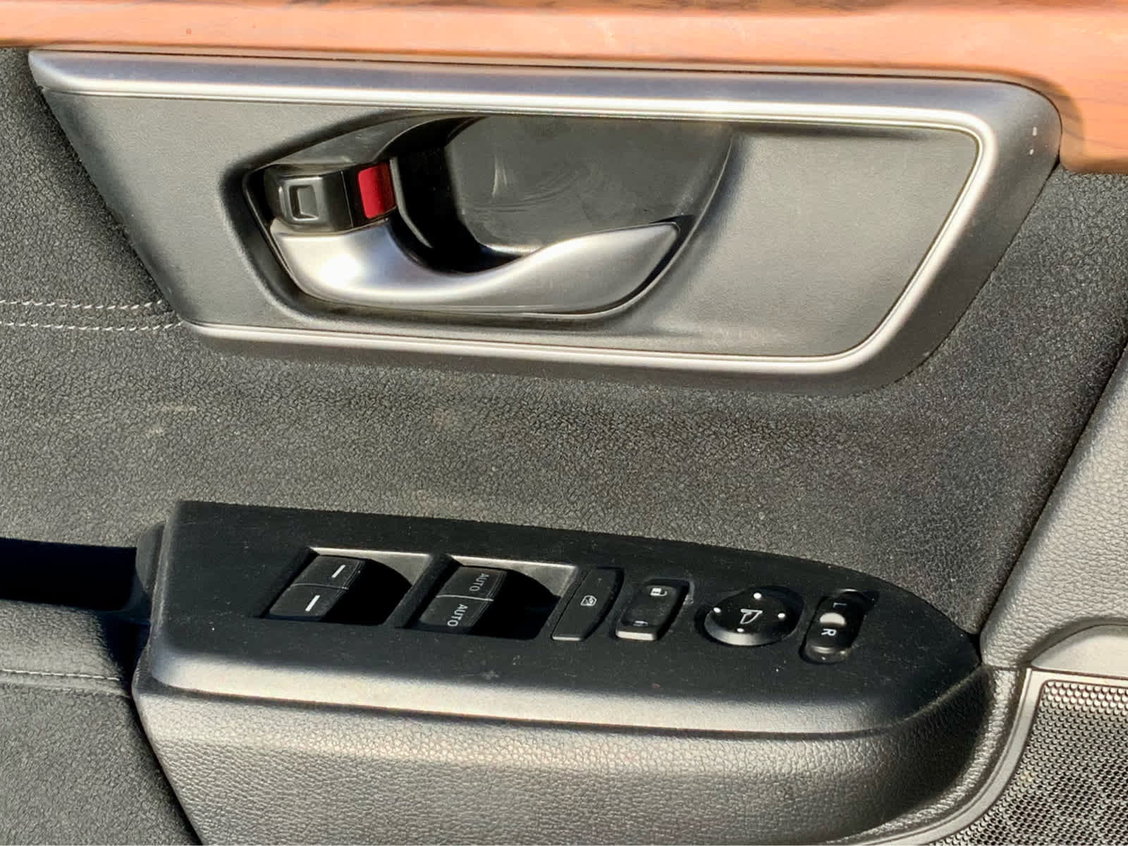 Used 2020 Honda CR-V EX image 48