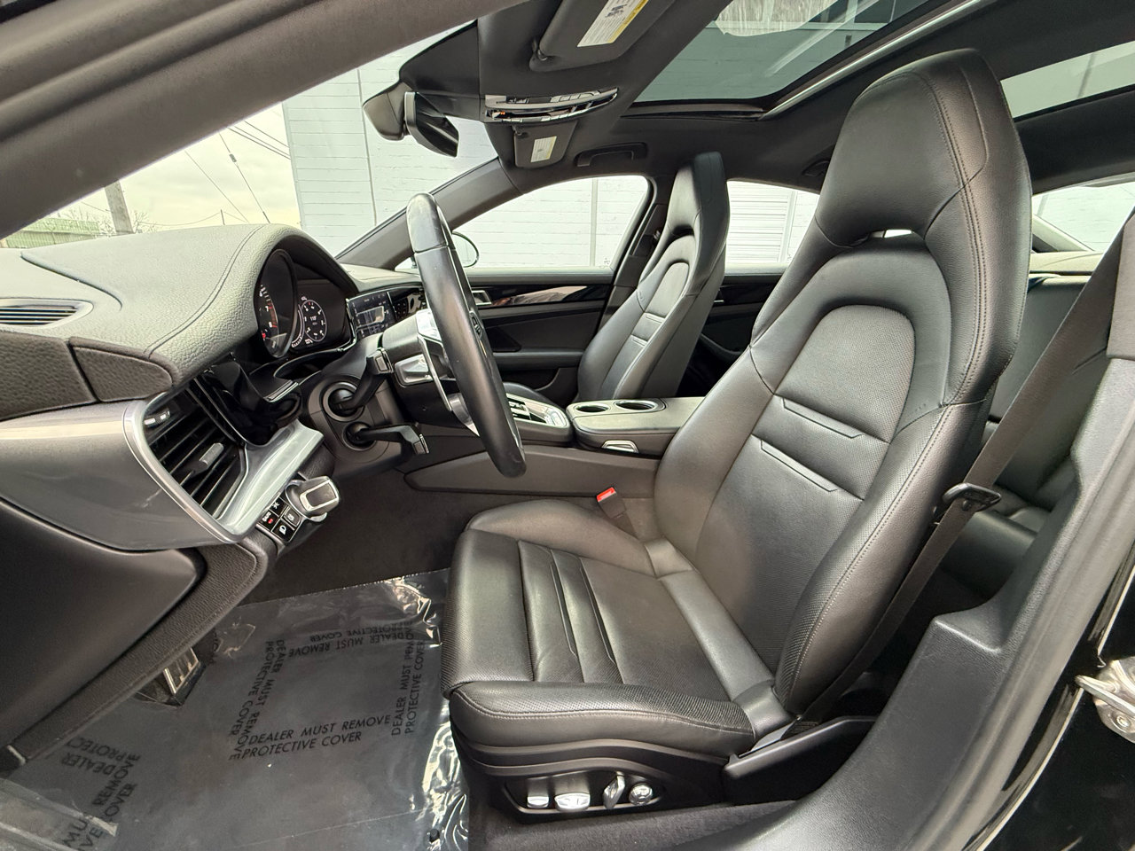 Used 2019 Porsche Panamera 4 image 5