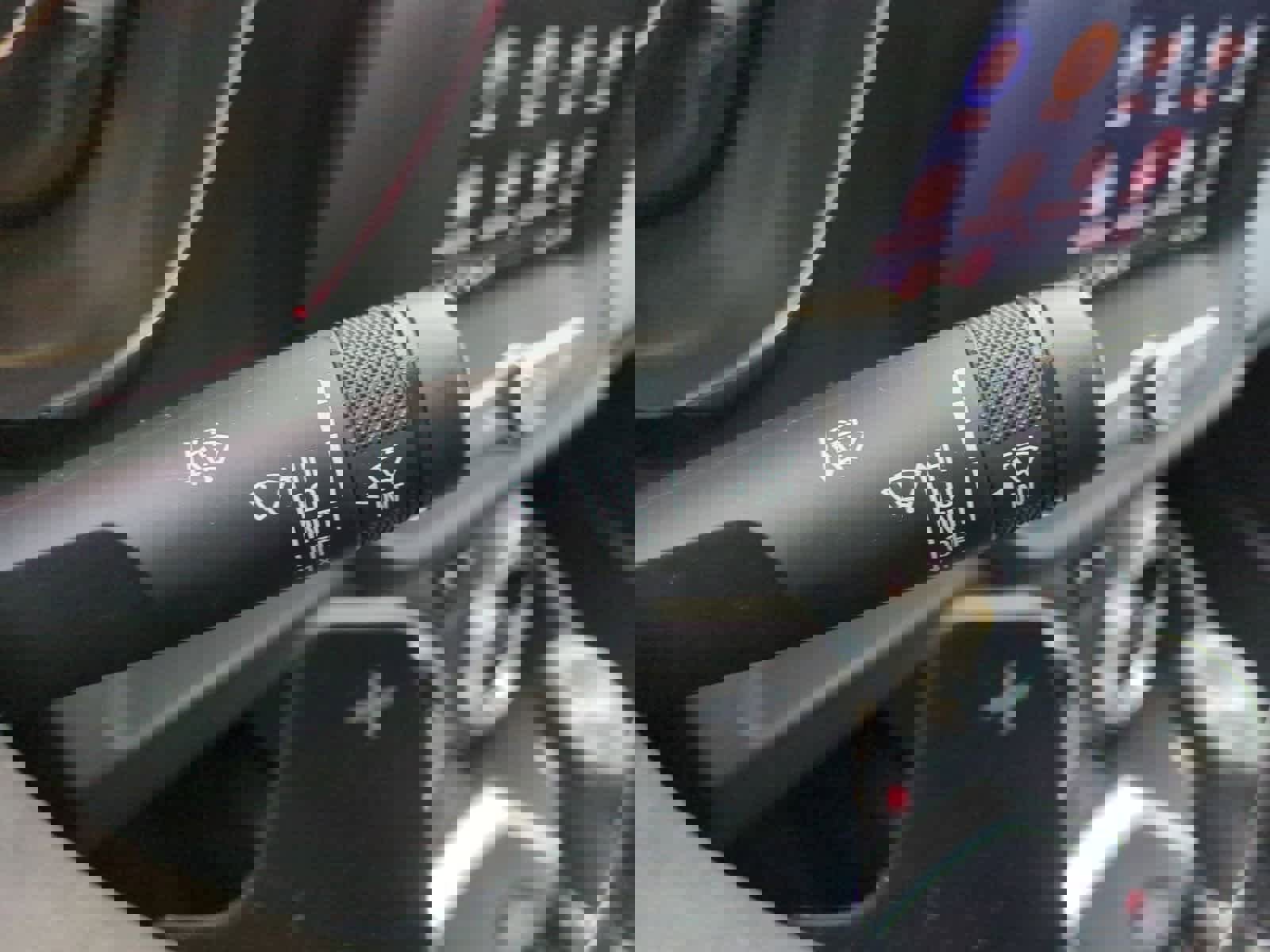 Used 2022 Chevrolet Camaro LT image 23