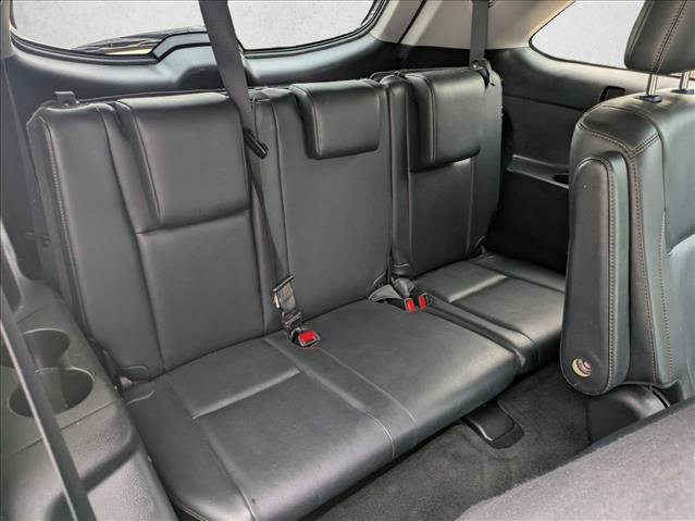 Used 2019 Toyota Highlander XLE FWD image 22