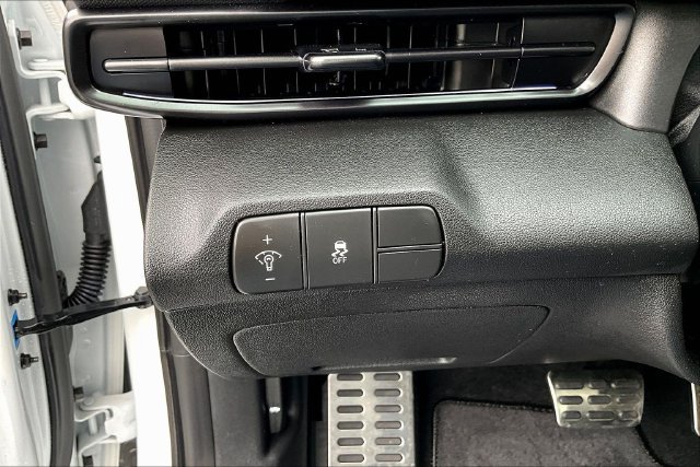 Used 2026 Hyundai Elantra N Line FWD image 14