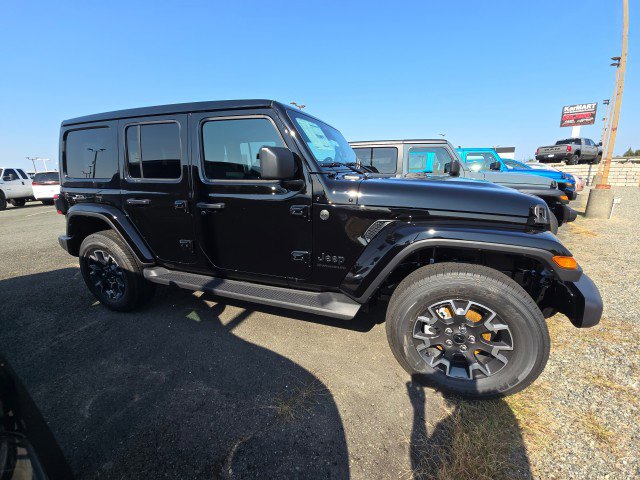 New 2025 Jeep Wrangler Sahara image 3