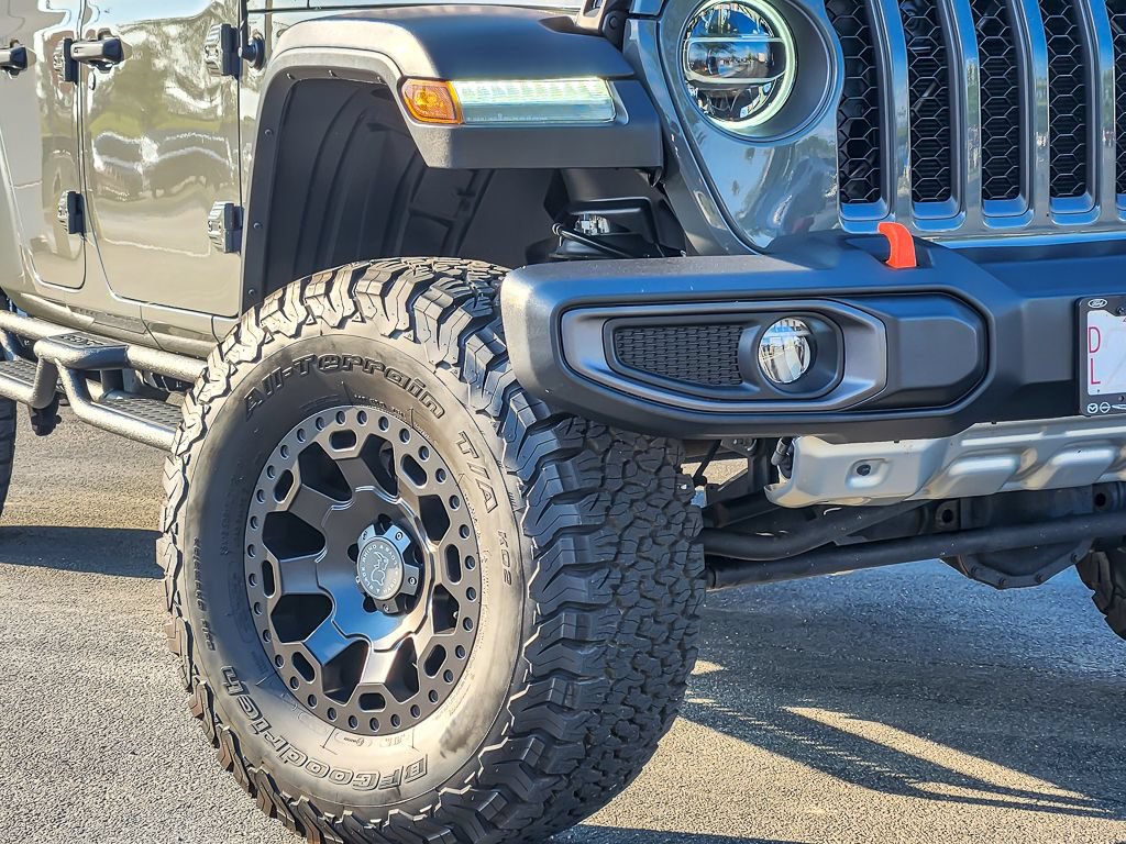 Used 2021 Jeep Gladiator Mojave AWD/4WD image 3