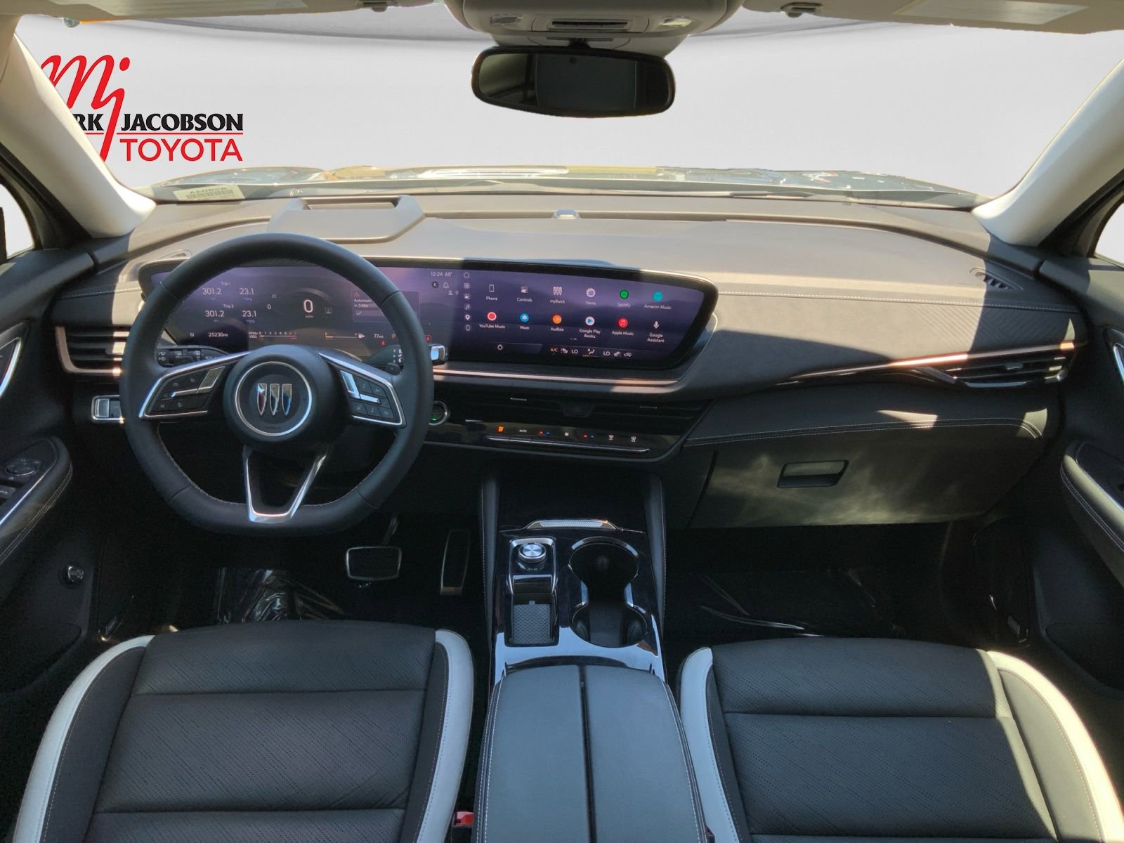 Used 2025 Buick Envision Sport Touring AWD/4WD image 10