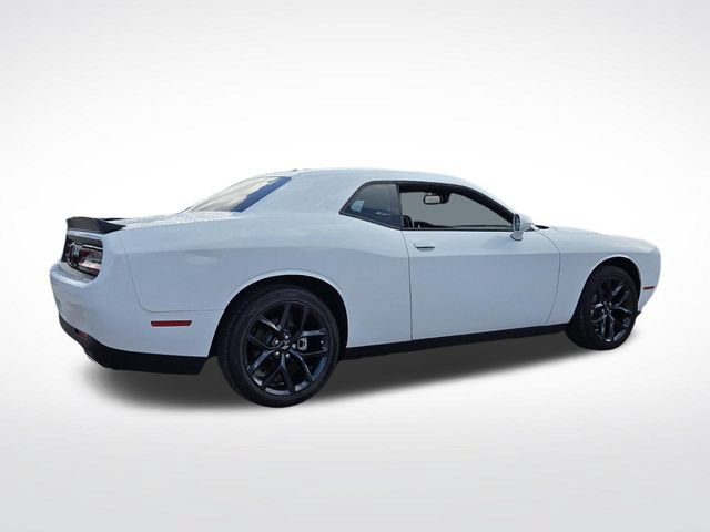 Used 2023 Dodge Challenger SXT w/ Blacktop Package RWD image 9