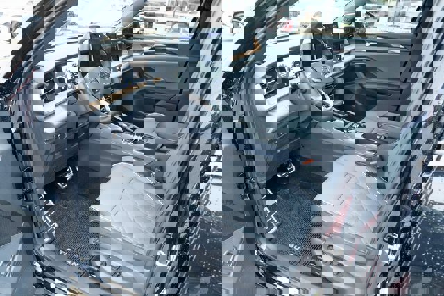 New 2026 Volkswagen Tiguan SEL R-Line image 15