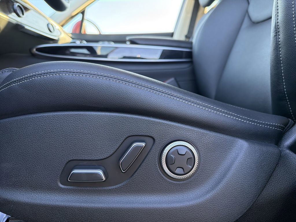 Used 2025 Genesis GV70 2.5T image 24