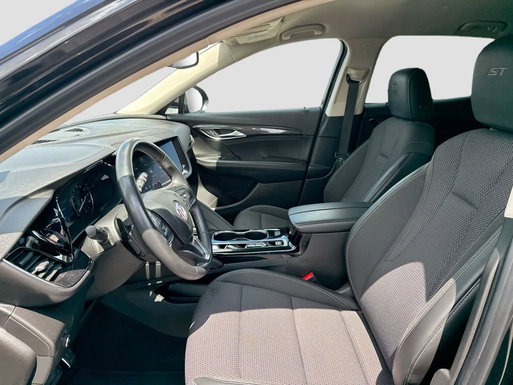 Used 2023 Buick Envision Preferred w/ Sport Touring Package AWD/4WD image 10