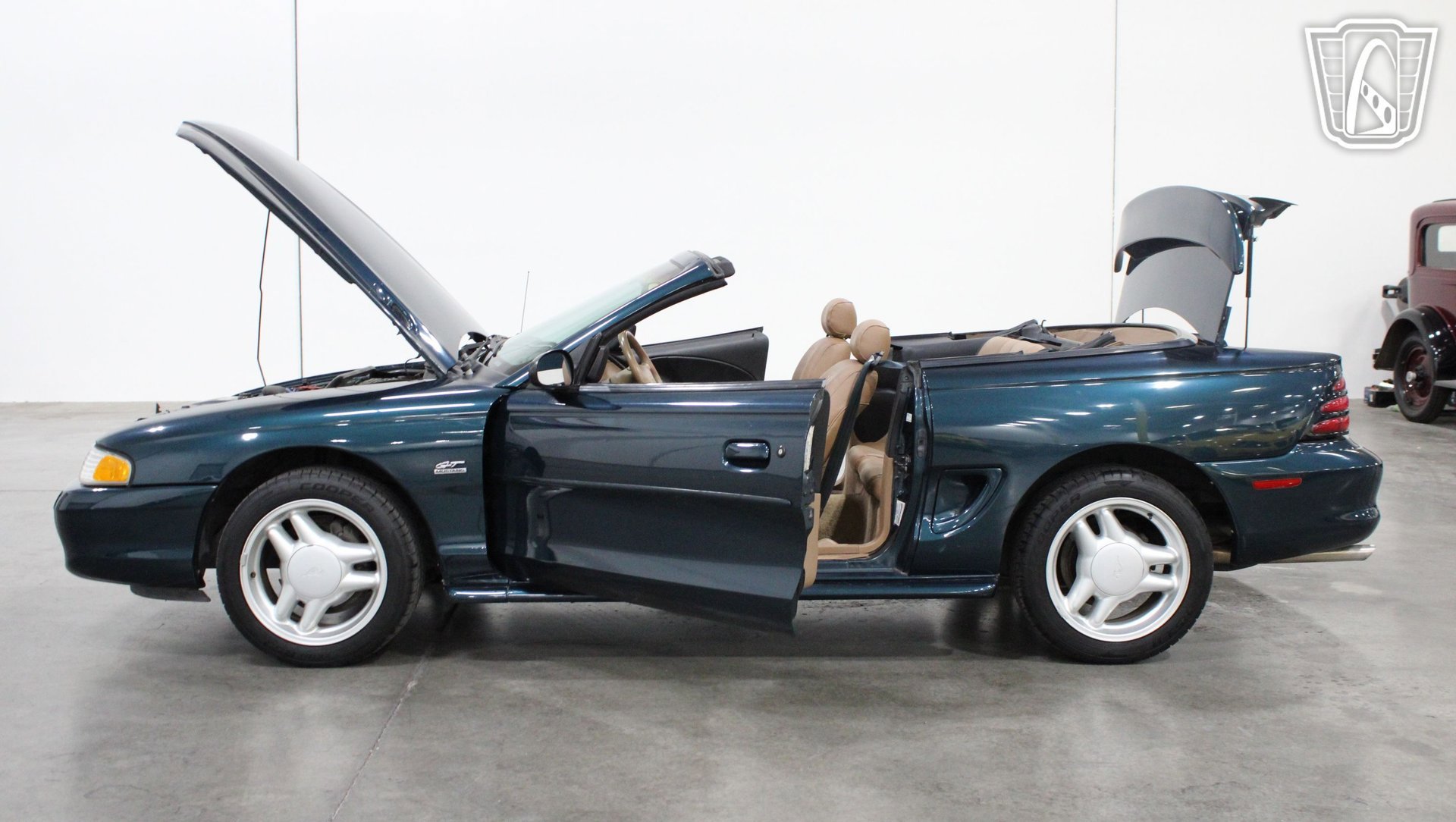 Used 1995 Ford Mustang GT RWD image 36