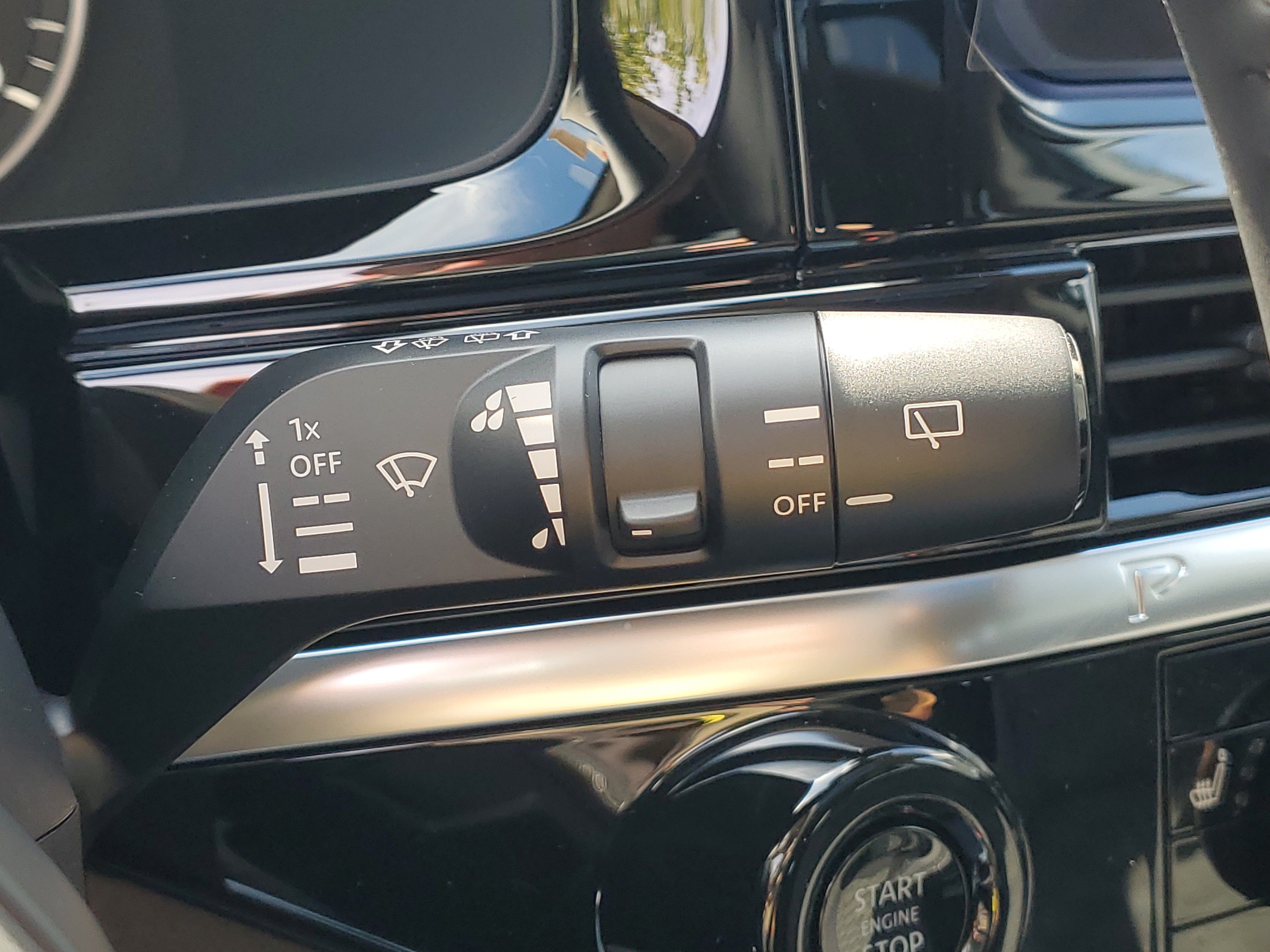 New 2026 Nissan Pathfinder SV w/ SV Premium Package AWD/4WD image 14