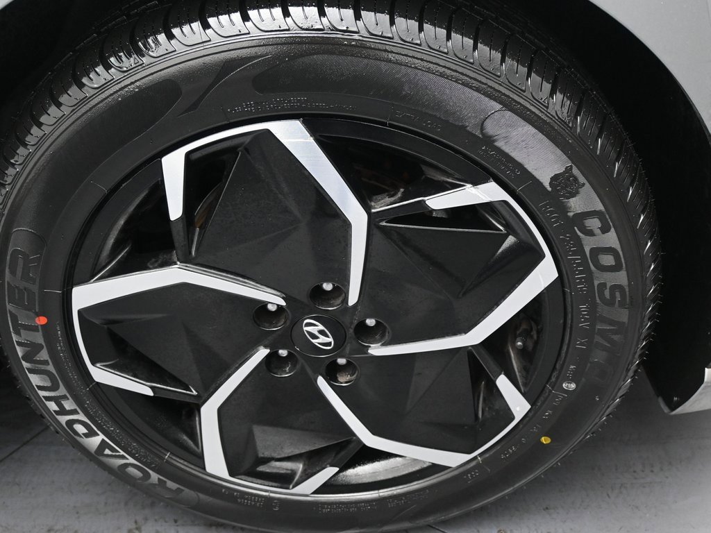 Used 2024 Hyundai Ioniq 5 Limited image 40