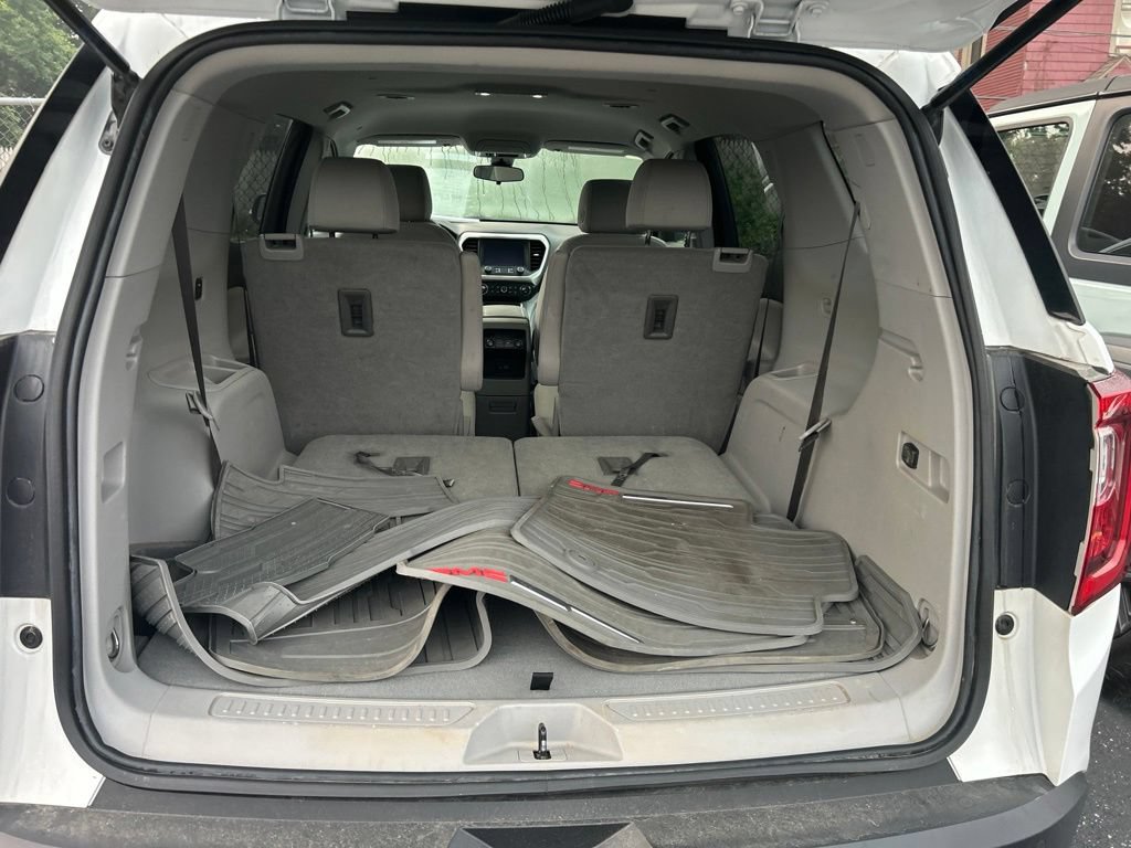 Used 2022 GMC Acadia SLE FWD image 12