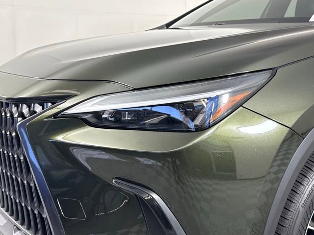 Used 2024 Lexus NX 250 FWD w/ Towing Package (2000 Lbs) image 8