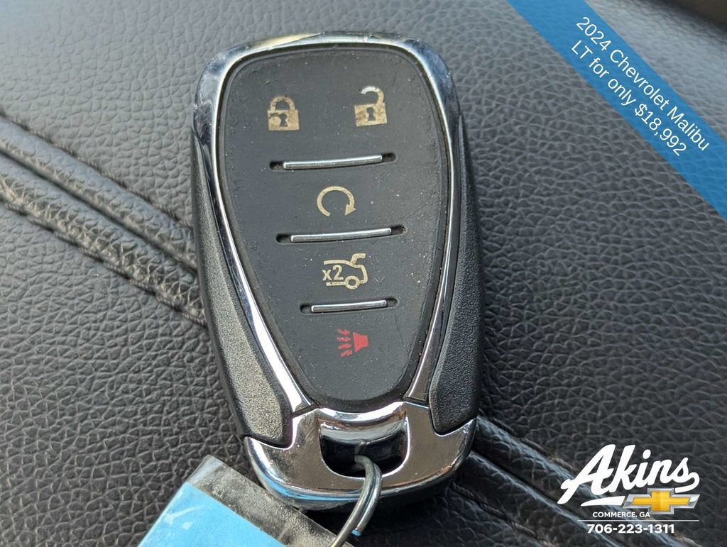 Used 2024 Chevrolet Malibu LT FWD image 28