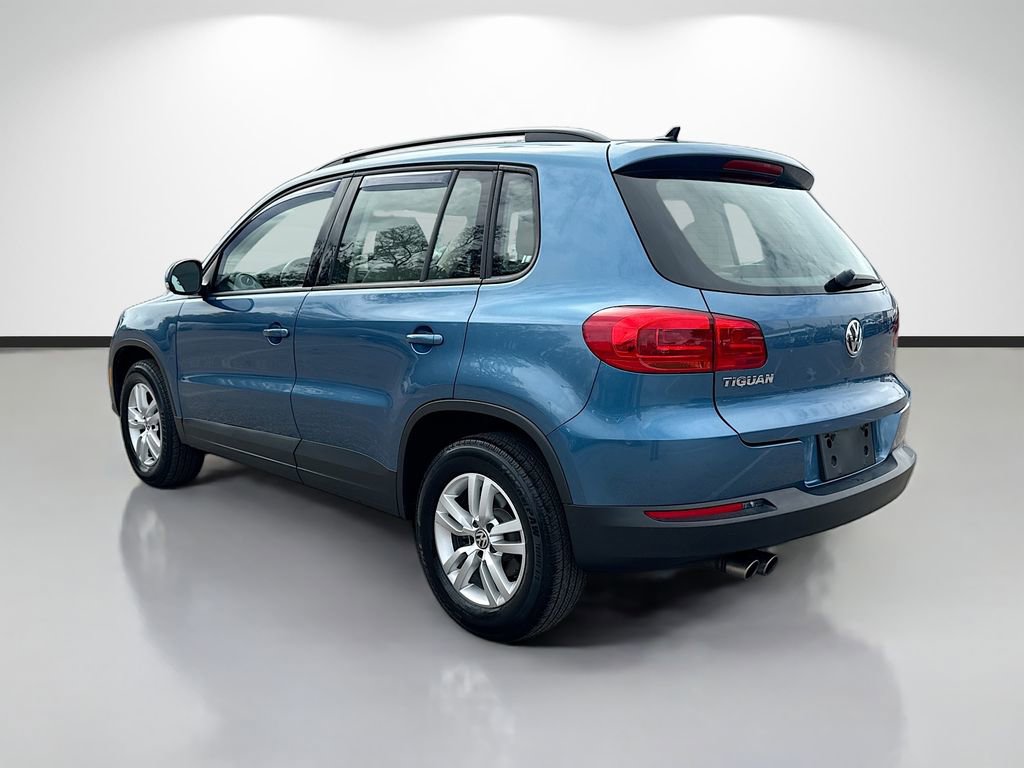 Used 2017 Volkswagen Tiguan S image 5