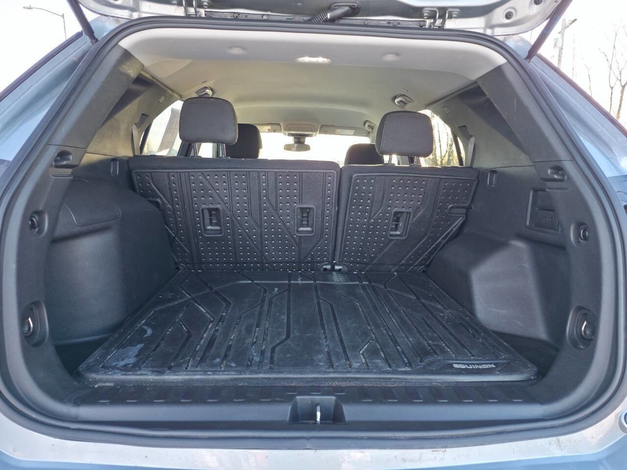 Used 2023 Chevrolet Equinox LT w/ LPO, Floor Liner Package AWD/4WD image 12