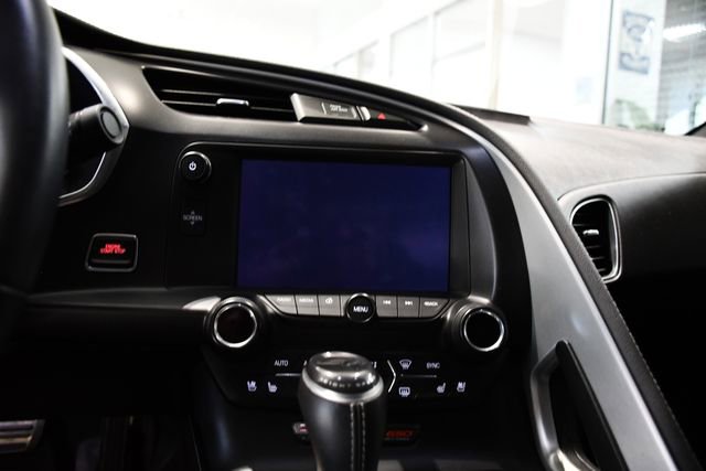 Used 2015 Chevrolet Corvette Z06 w/ Z07 Performance Package image 31