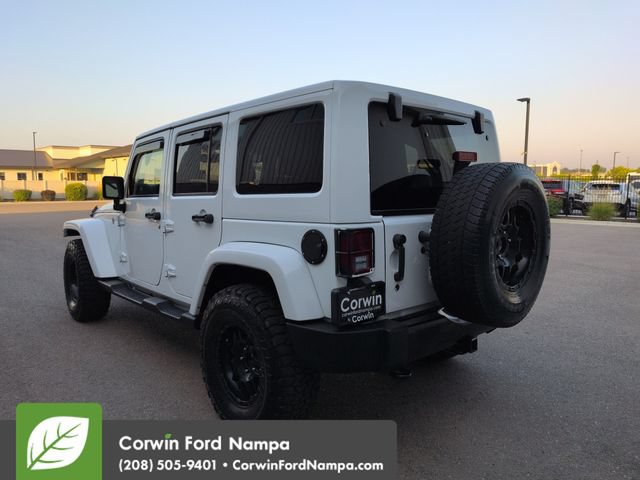 Used 2018 Jeep Wrangler Unlimited Sahara w/ Max Tow Package AWD/4WD image 5