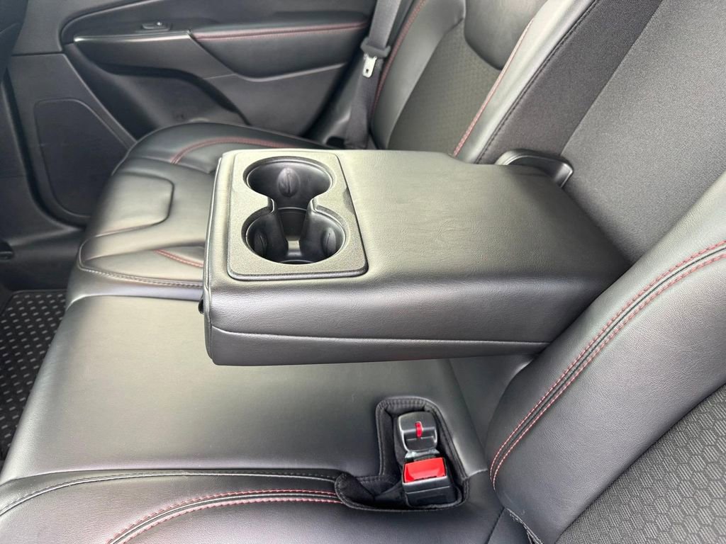 Used 2020 Jeep Cherokee Trailhawk w/ Cold Weather Group image 9