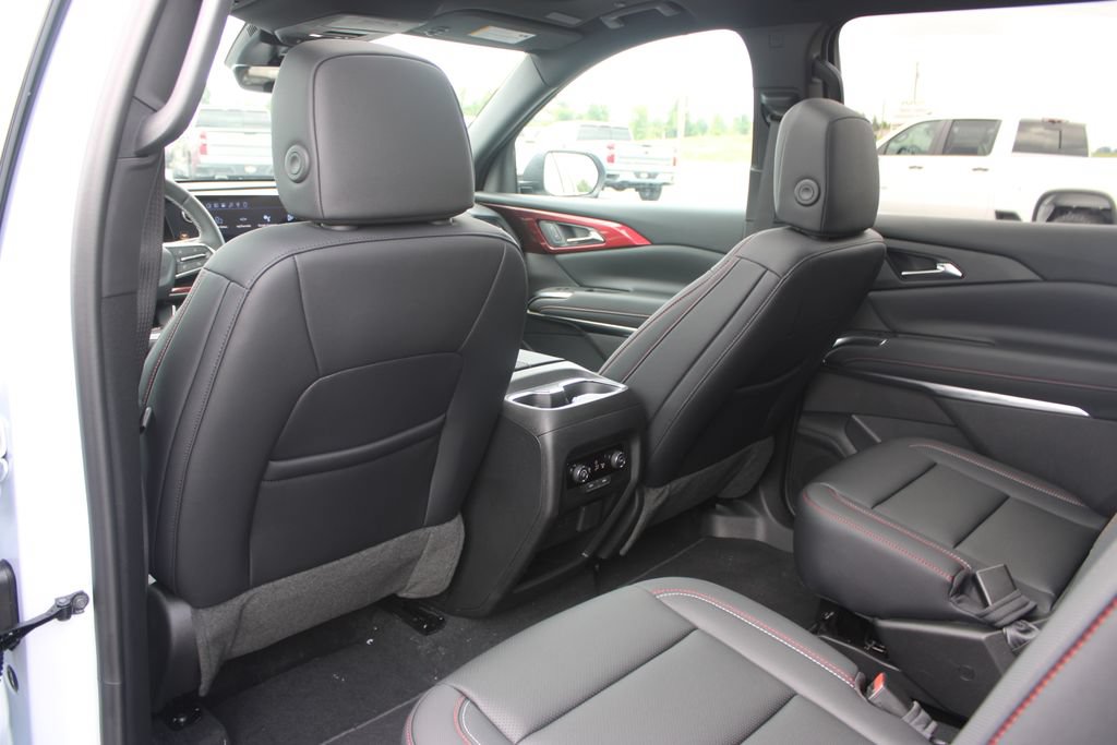 New 2026 Chevrolet Traverse Z71 w/ Driver Confidence Package AWD/4WD image 24