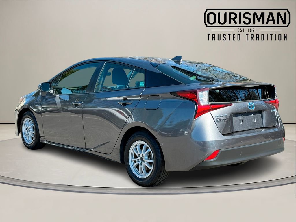 Used 2022 Toyota Prius LE image 4