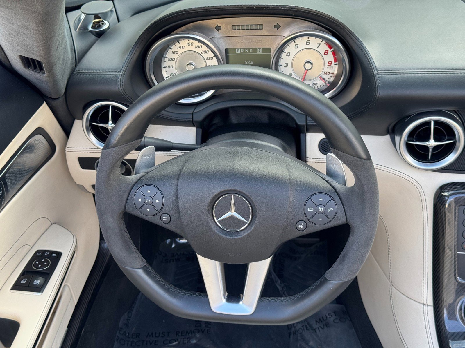 Used 2012 Mercedes-Benz SLS AMG Roadster image 22