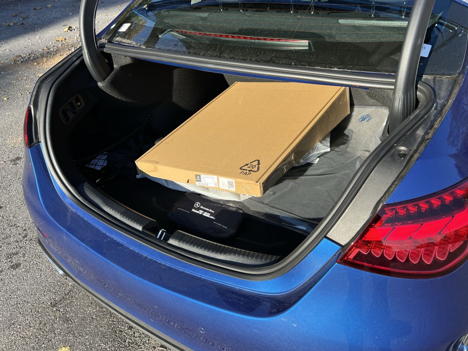 Certified 2026 Mercedes-Benz C 300 4MATIC Sedan image 24