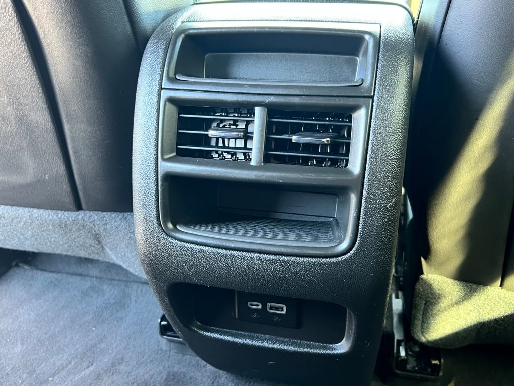 Used 2023 Cadillac XT5 Premium Luxury image 13