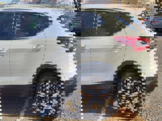 Used 2021 Nissan Rogue Sport SL w/ Premium Package image 7