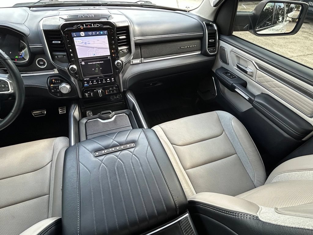 Used 2024 RAM 1500 Limited AWD/4WD image 12
