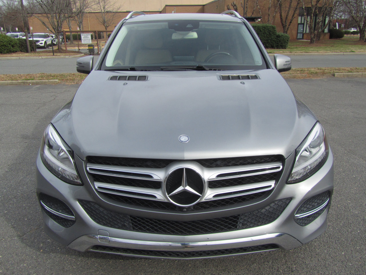Used 2016 Mercedes-Benz GLE 350 w/ Premium Package image 5